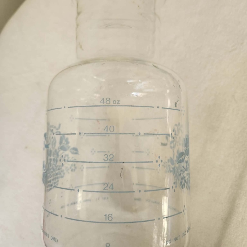 Vintage Pyrex Juice Carafe Pitcher